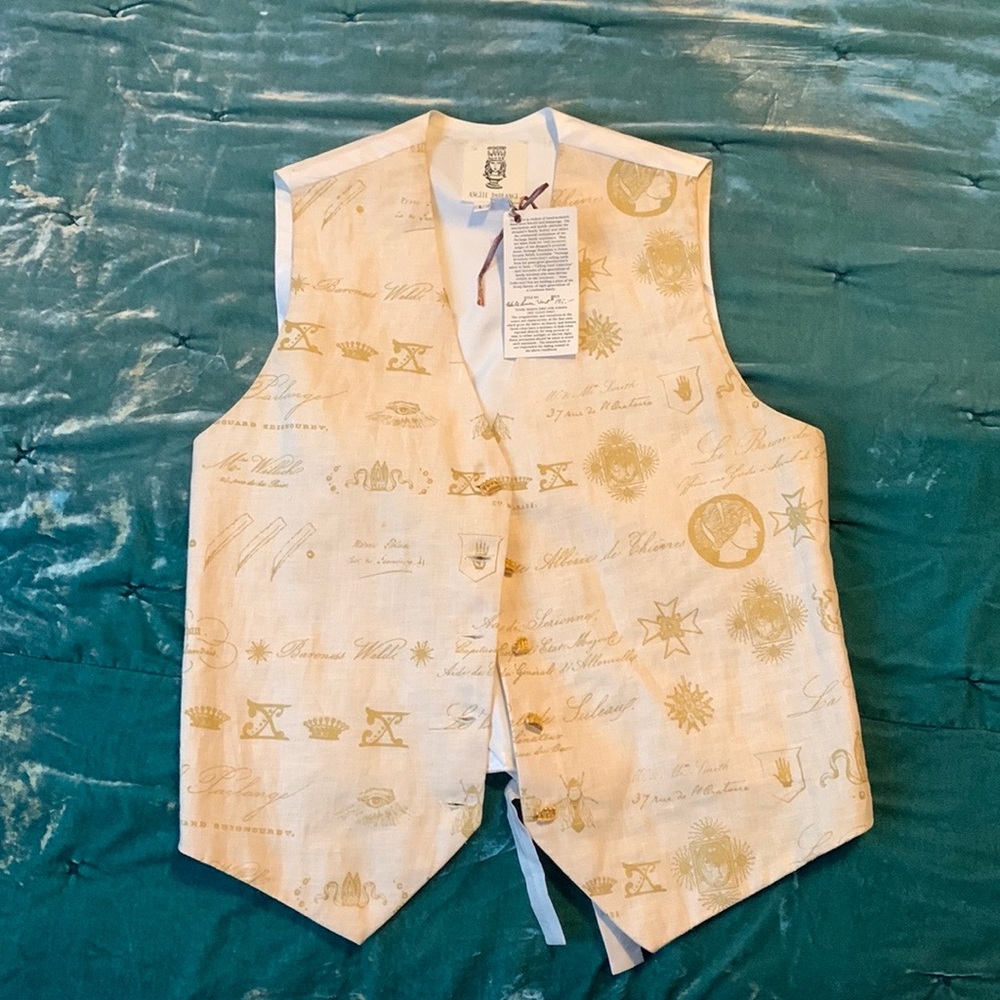 Crafted hand-screened New Orleans designer white linen vest